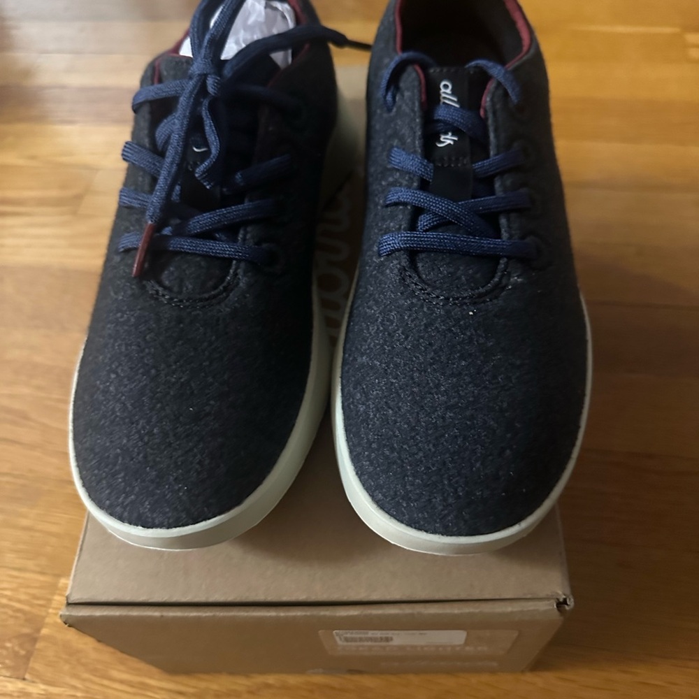Allbirds Black Sneakers Modern Minimalist Design